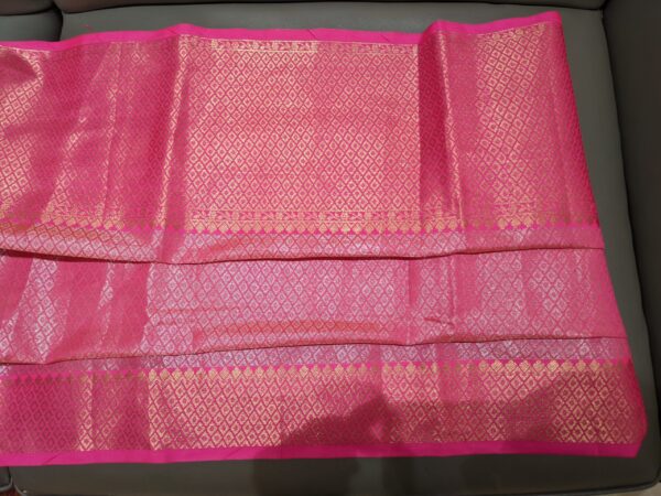 Beautiful Pink and Dark Green Jacquard Pattu Sarees